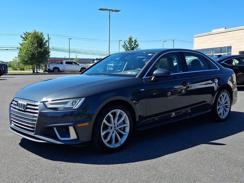 Used 2019 Audi A4 2.0T Premium Plus w/ Premium Plus Package AWD/4WD image 3