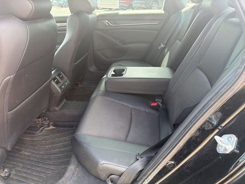 Used 2021 Honda Accord Sport image 4