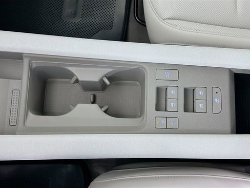 New 2025 Hyundai Ioniq 6 SEL image 15