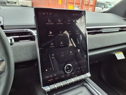 New 2026 GMC Sierra EV Elevation AWD/4WD image 31