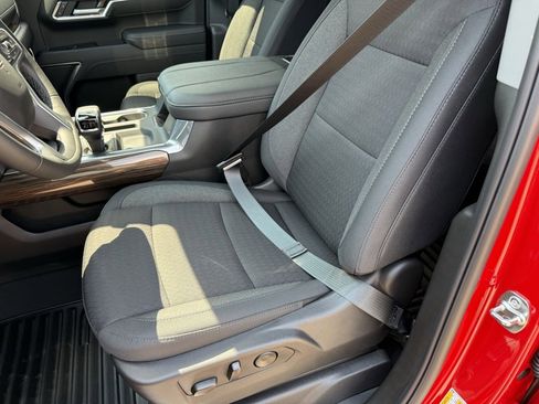 New 2026 Chevrolet Silverado 1500 LT w/ Z71 Off-Road Package image 26