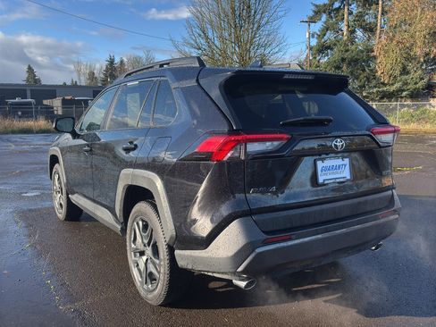 Used 2024 Toyota RAV4 Adventure image 22