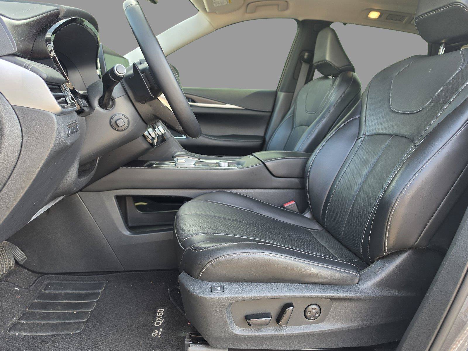 Used 2023 INFINITI QX60 Sensory w/ Vision Package FWD image 15