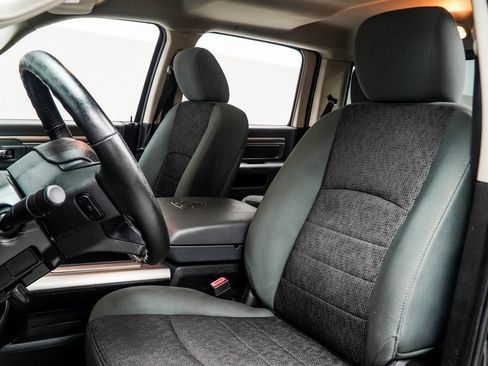 Used 2015 RAM 1500 Big Horn image 33