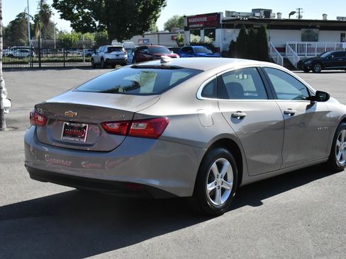 Used 2023 Chevrolet Malibu LT FWD image 8