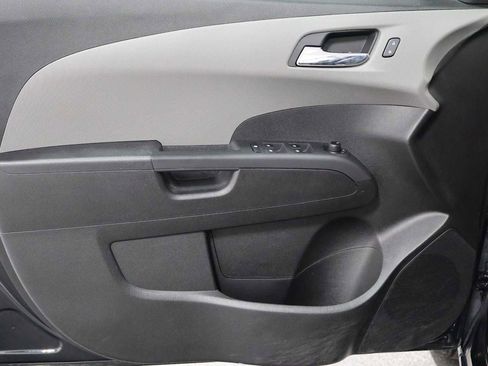 Used 2016 Chevrolet Sonic LTZ FWD image 16