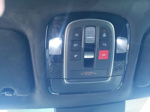 Used 2025 Hyundai Palisade Calligraphy image 21