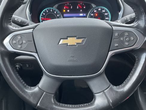 Used 2021 Chevrolet Traverse LT image 10