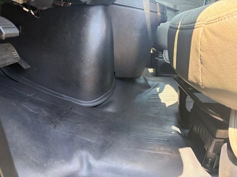 Used 2020 Chevrolet Express 2500 w/ Driver Convenience Package RWD image 32