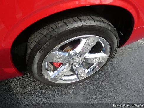 Used 2011 Dodge Challenger SE image 20