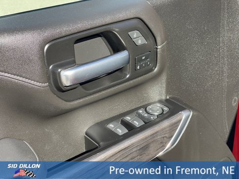 Used 2022 Chevrolet Silverado 2500 LTZ w/ LTZ Plus Package image 9