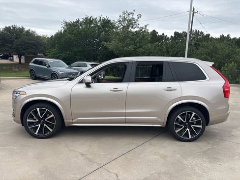 Certified 2024 Volvo XC90 B6 Plus w/ Protection Package Premier AWD/4WD image 8