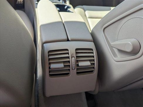 Used 2012 Mercedes-Benz C 300 Sport image 18