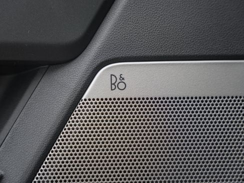 New 2026 Ford F250 Lariat w/ Black Appearance Package image 47