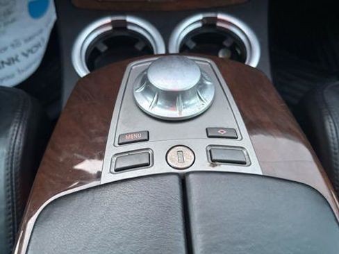Used 2005 BMW 745Li image 17