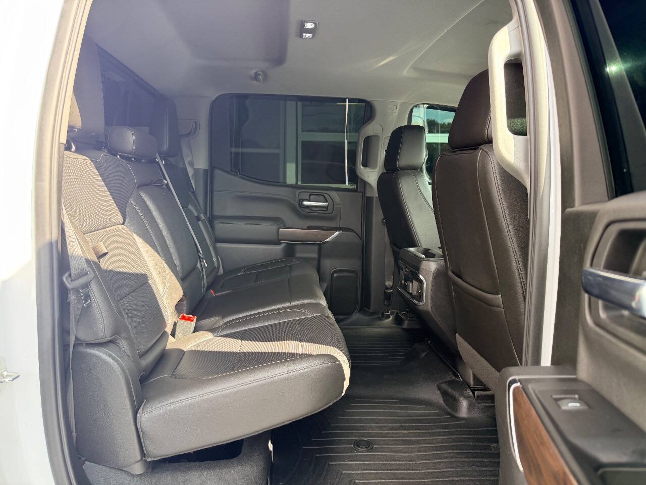 Used 2019 GMC Sierra 1500 SLT AWD/4WD image 34