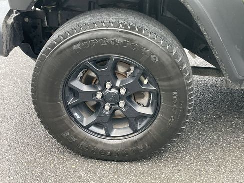 Used 2020 Jeep Wrangler Unlimited Sport image 10