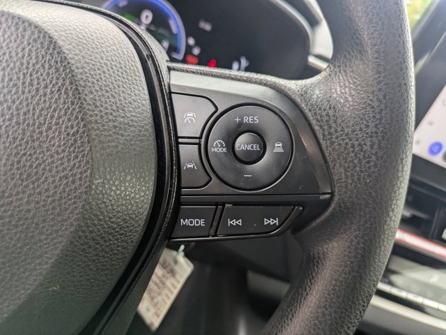 Used 2026 Toyota Corolla LE FWD image 21