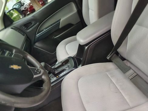 Used 2016 Chevrolet Colorado W/T w/ WT Convenience Package image 6