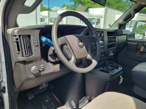 New 2025 Chevrolet Express 3500 w/ Power Convenience Package image 14