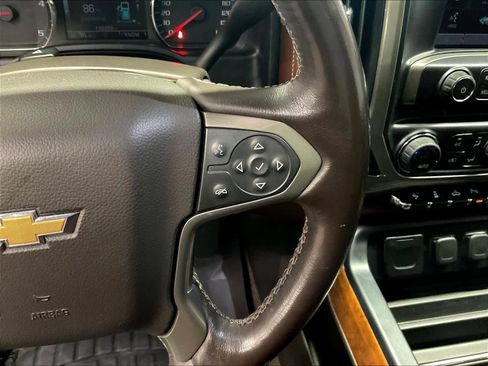 Used 2015 Chevrolet Silverado 2500 High Country w/ Duramax Plus Package AWD/4WD image 20