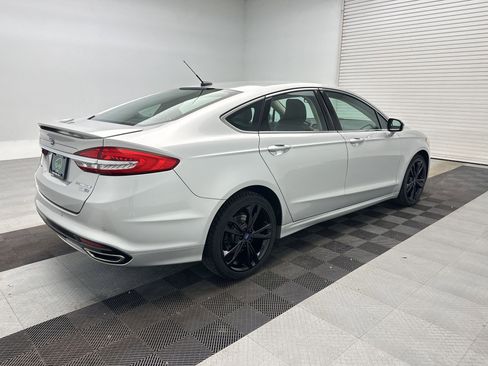 Used 2017 Ford Fusion Titanium AWD/4WD image 9