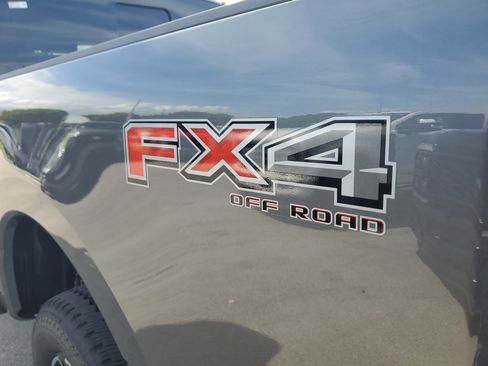 New 2026 Ford F250 Platinum image 8