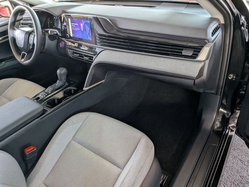 Certified 2025 Toyota Camry LE image 35