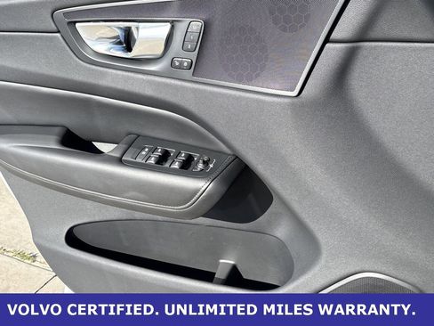 Certified 2025 Volvo XC60 B5 Plus image 26