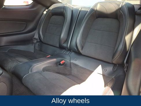 Used 2017 Ford Mustang Shelby GT350 RWD image 22