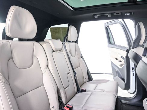 Certified 2026 Volvo XC90 B6 Ultra AWD/4WD image 23
