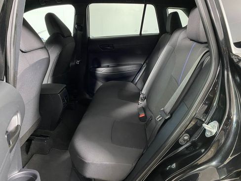 Used 2023 Toyota Corolla Cross S image 11