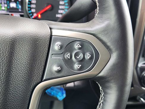 Used 2017 Chevrolet Silverado 1500 High Country image 31