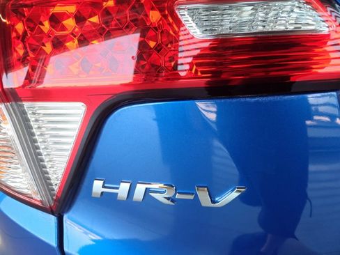 Used 2019 Honda HR-V EX image 28