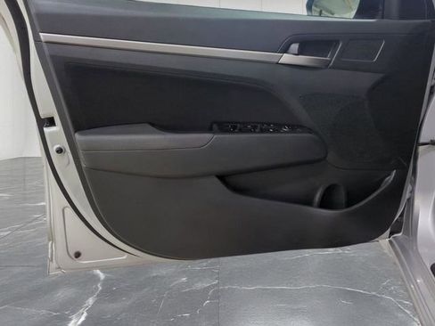 Used 2019 Hyundai Elantra SEL w/ Cargo Package image 19