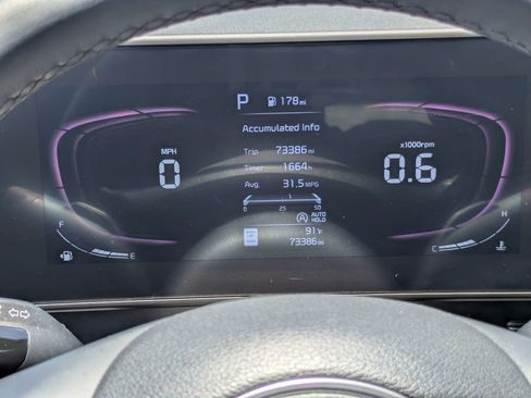 Used 2024 Kia Sportage EX FWD image 20