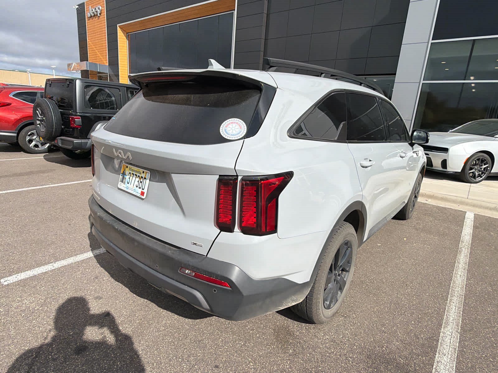 Used 2023 Kia Sorento S w/ Panoramic Sunroof Package AWD/4WD image 4