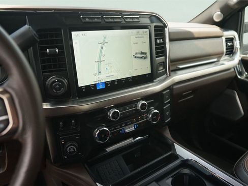 Used 2024 Ford F250 King Ranch w/ Tremor Off-Road Package AWD/4WD image 27