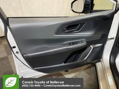 Used 2024 Toyota Prius LE image 10