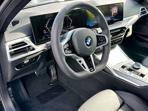 New 2026 BMW 330i Sedan w/ M Sport Package RWD image 7