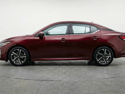 Used 2025 Nissan Sentra SV FWD image 5
