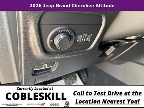 New 2026 Jeep Grand Cherokee Altitude AWD/4WD image 19