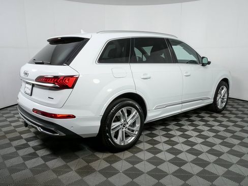 Used 2022 Audi Q7 3.0T Premium Plus w/ Premium Plus Package image 3