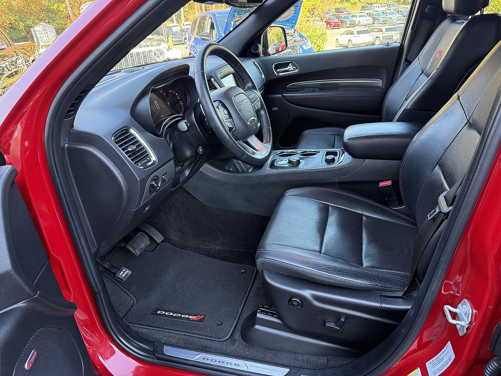 Used 2017 Dodge Durango R/T w/ Technology Group AWD/4WD image 13
