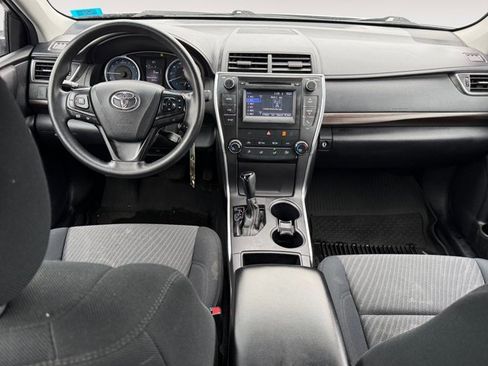 Used 2016 Toyota Camry LE FWD image 15
