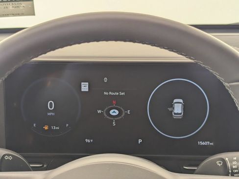 Certified 2024 Hyundai Kona SEL w/ Convenience Package FWD image 18