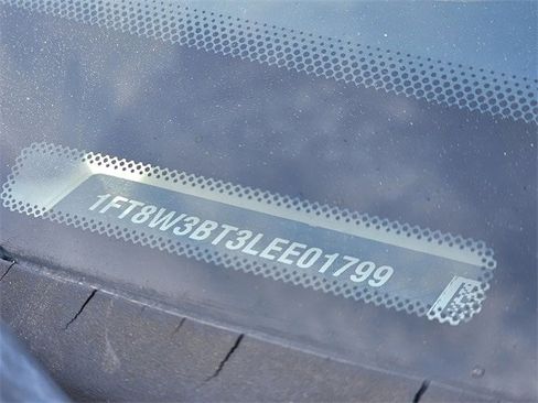 Used 2020 Ford F350 Lariat w/ Lariat Ultimate Package image 11