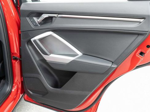 Used 2023 Audi Q3 2.0T Premium image 25