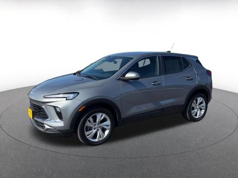 Used 2026 Buick Encore GX Preferred FWD image 7