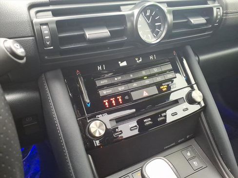 Certified 2024 Lexus IS 350 F Sport image 18